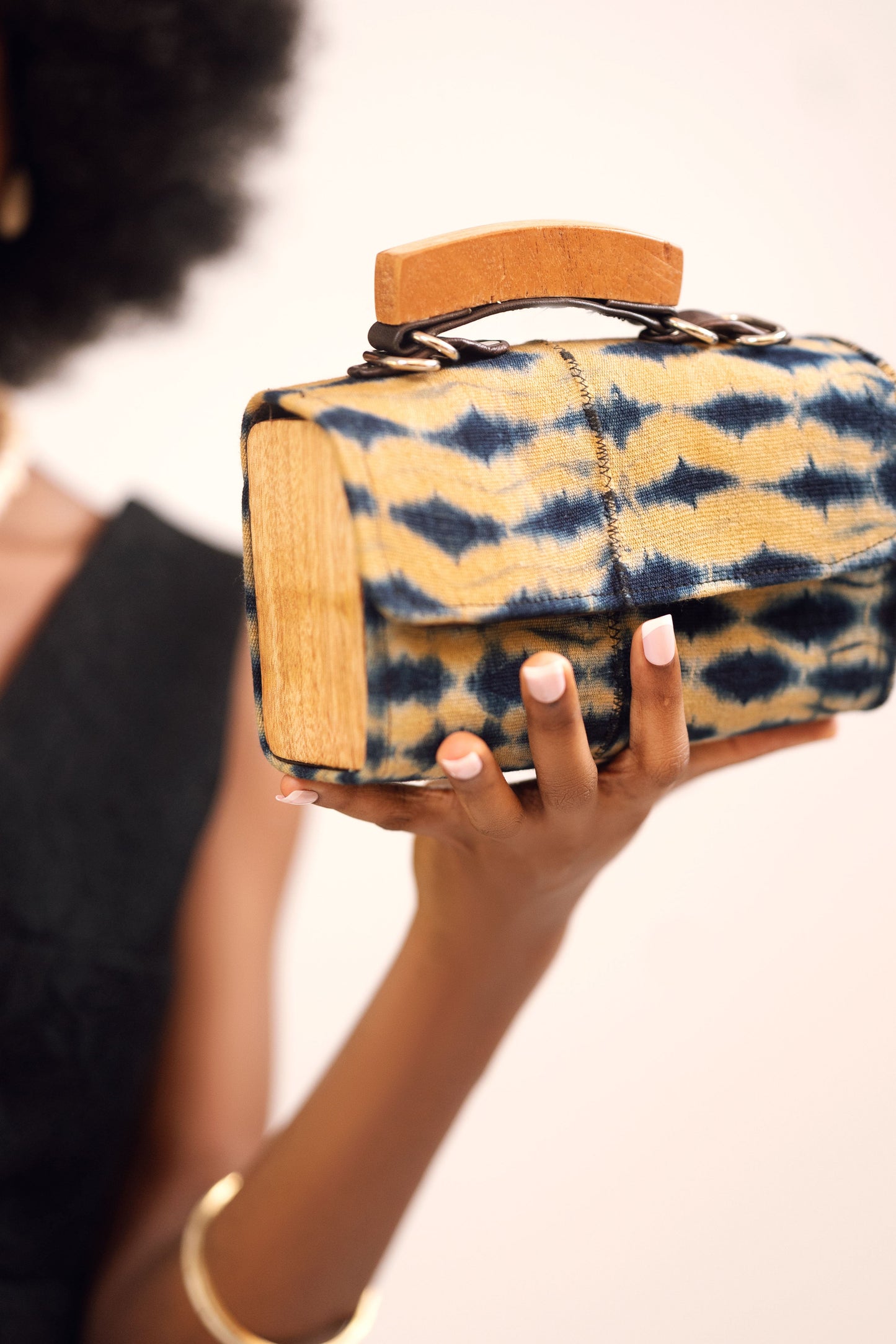 Nia Tie Dye Clutch Weave Bag