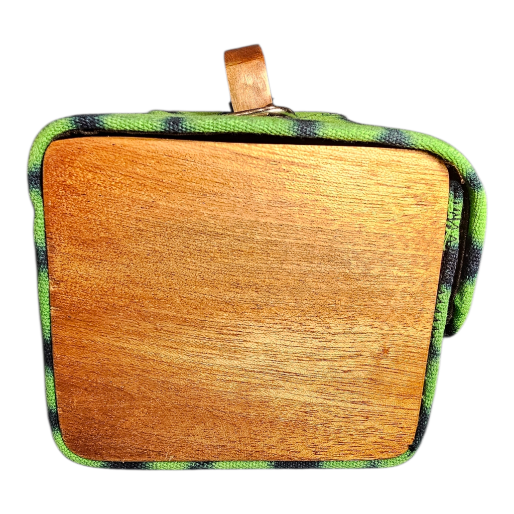 Oyin Tie Dye Wave Box Bag