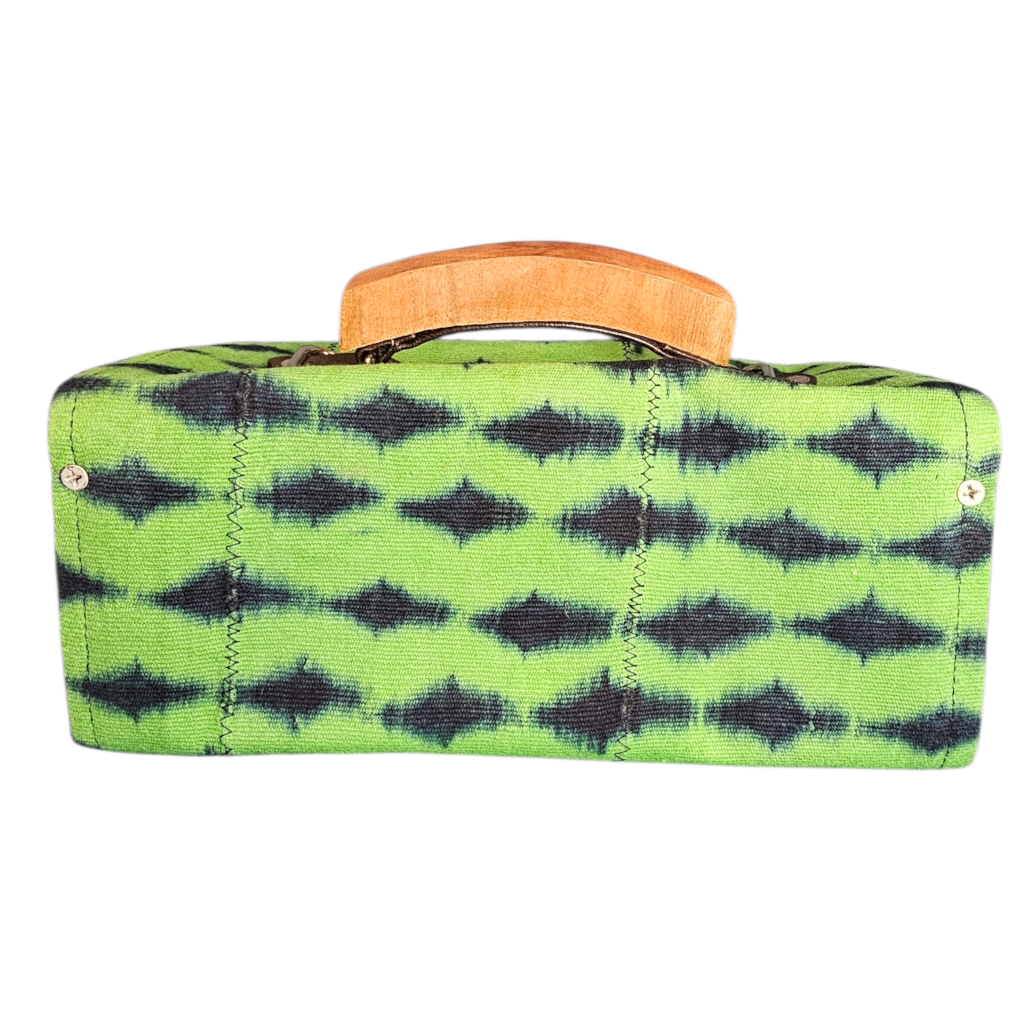 Oyin Tie Dye Wave Box Bag