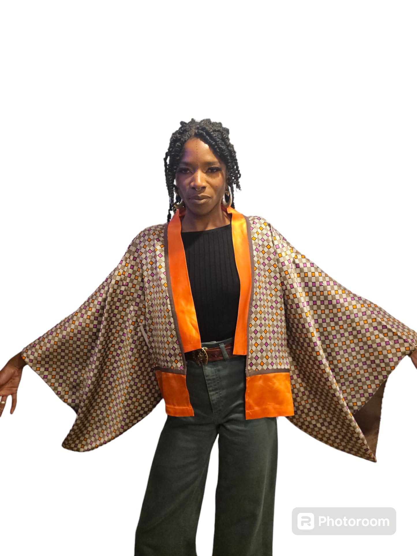 Amari Silk Like Kimono